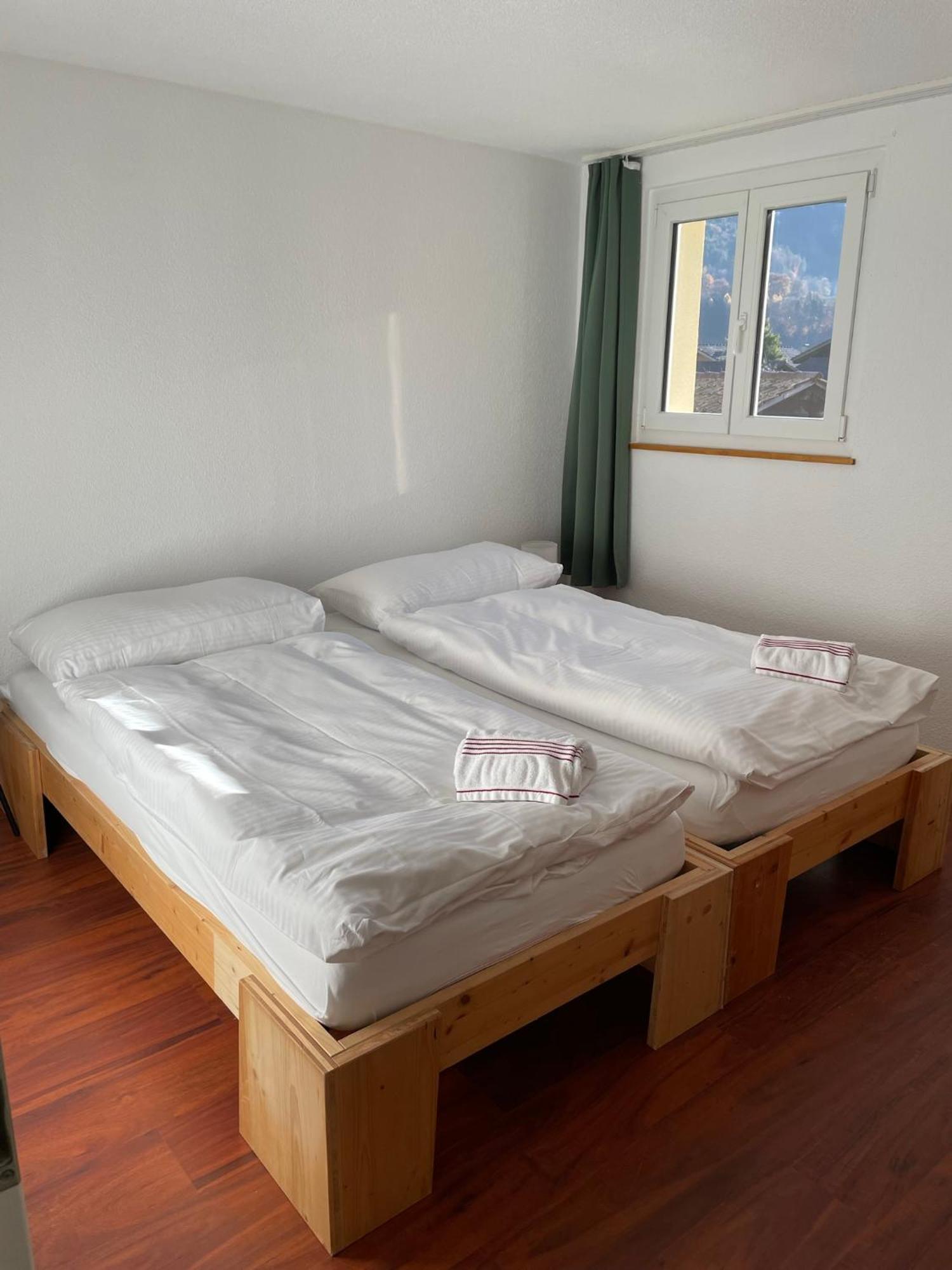Hubel Apartment 14 Wilderswil Szoba fotó